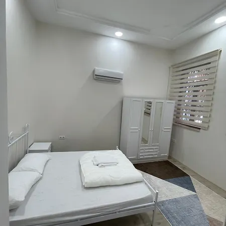 Apartment Old *
